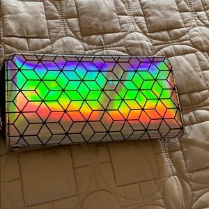 Holographic wallet